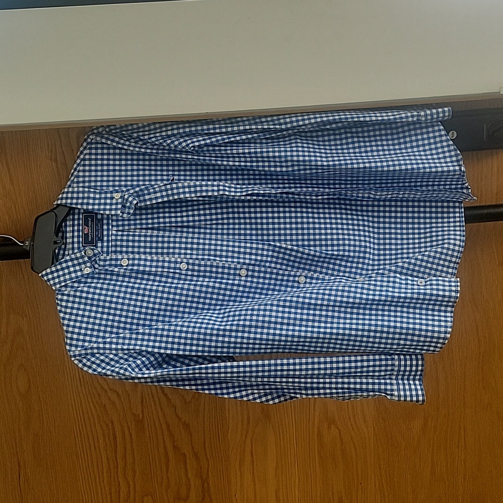 Vineyard vines blue gingham long sleeved button down